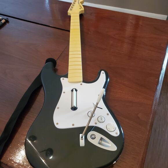 Rockband Harmonix Guitar Playstation Fender Stratocaster mdl: 822151 (No Dongle) - Picture 1 of 7
